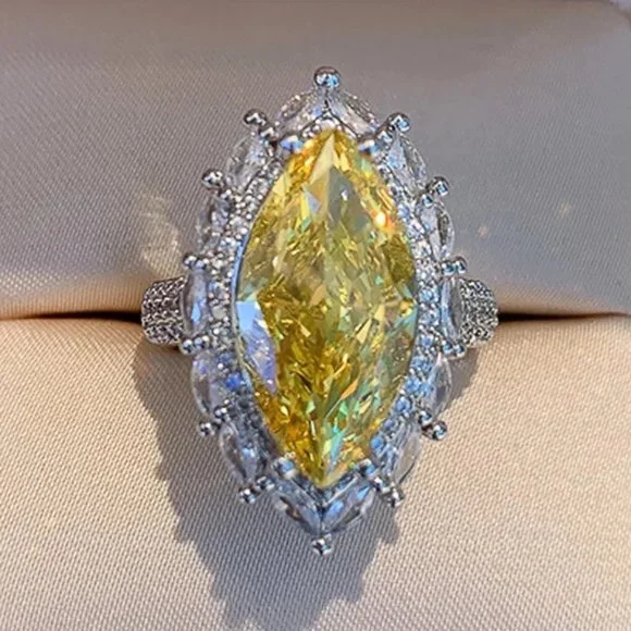 New 925 Silver Marquise Cut Yellow CZ Vintage Ring - Picture 3 of 6